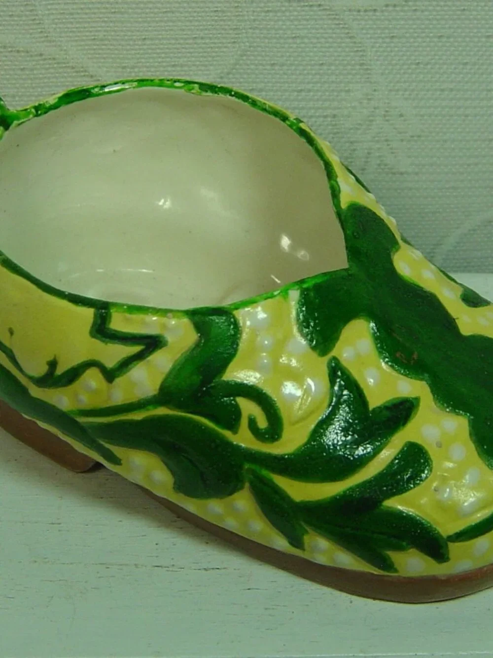 Vintage yellow & green ceramic hand made shoe shaped planter